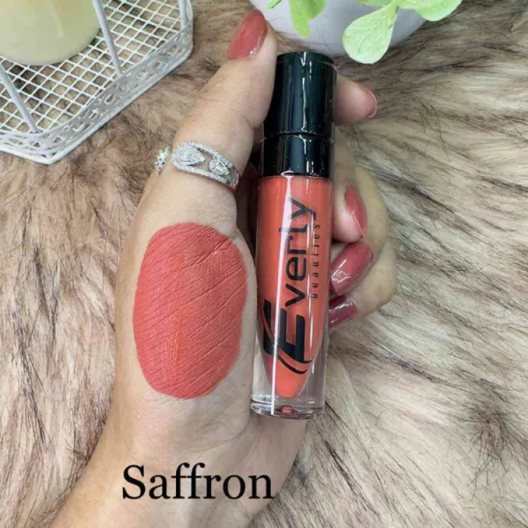 Everly Beauties Lipstick (Saffron)