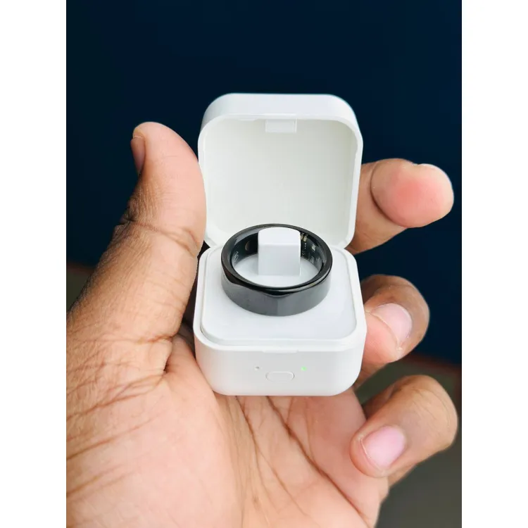 Smart Finger Ring for Fitness Tracking – With Charging Case